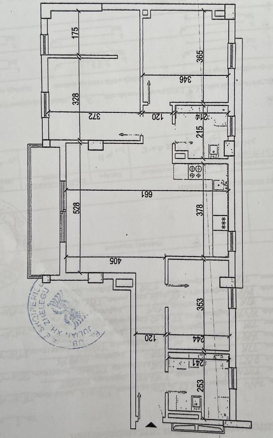 Blanc 7 Apartment Tirana Bagian luar foto